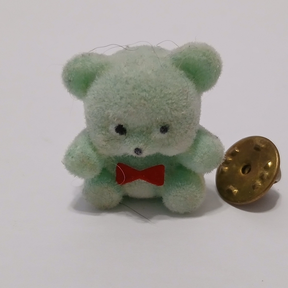 Vintage 80’s Fuzzy Teddy Bear Pin Mint Green 💚 Lapel Pin 80s Nostalgia Taiwan - Picture 8 of 8